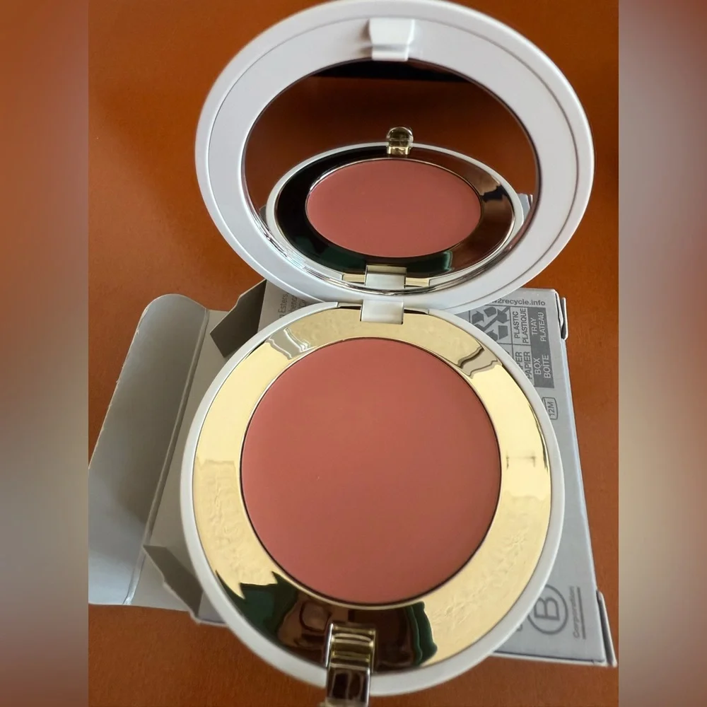 Beautycounter Coral Blush Compact - Picture 3 of 7